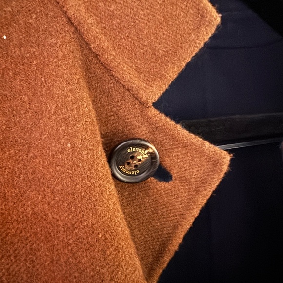 [Like New] Men’s Eleventy Reversible Wool Coat in Navy/Brown - Picture 6 of 8